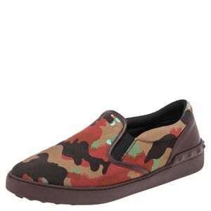 Valentino Multicolor Camouflage Print Canvas And Leather Rockstud Low Top
